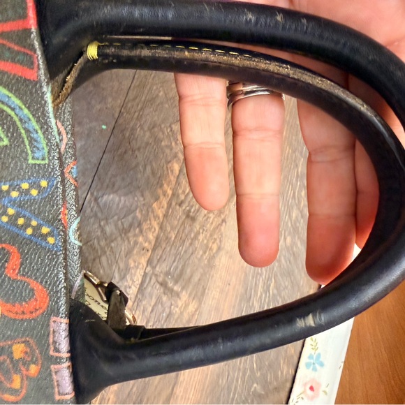 Vtg Dooney & Bourke Women’s Black Medium Snap closure Monogrammed Shoulder Bag. - Picture 9 of 16